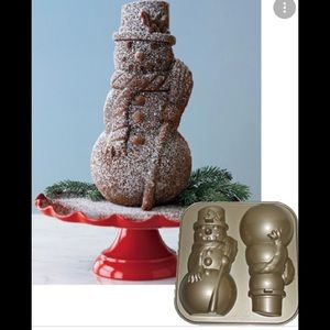 Williams Sonoma - Snowman cake pan